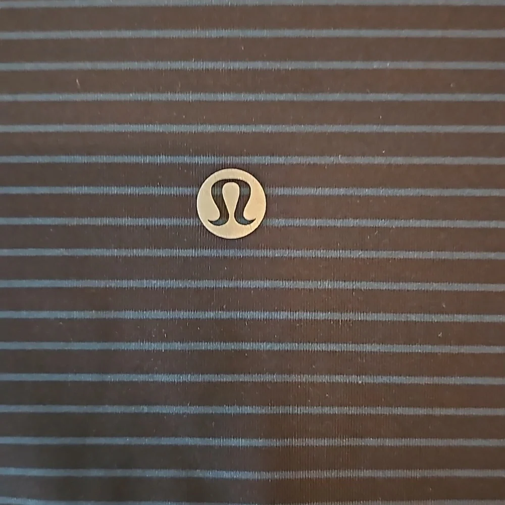 387. Lululemon Wunder Under Pant - Picture 6 of 9